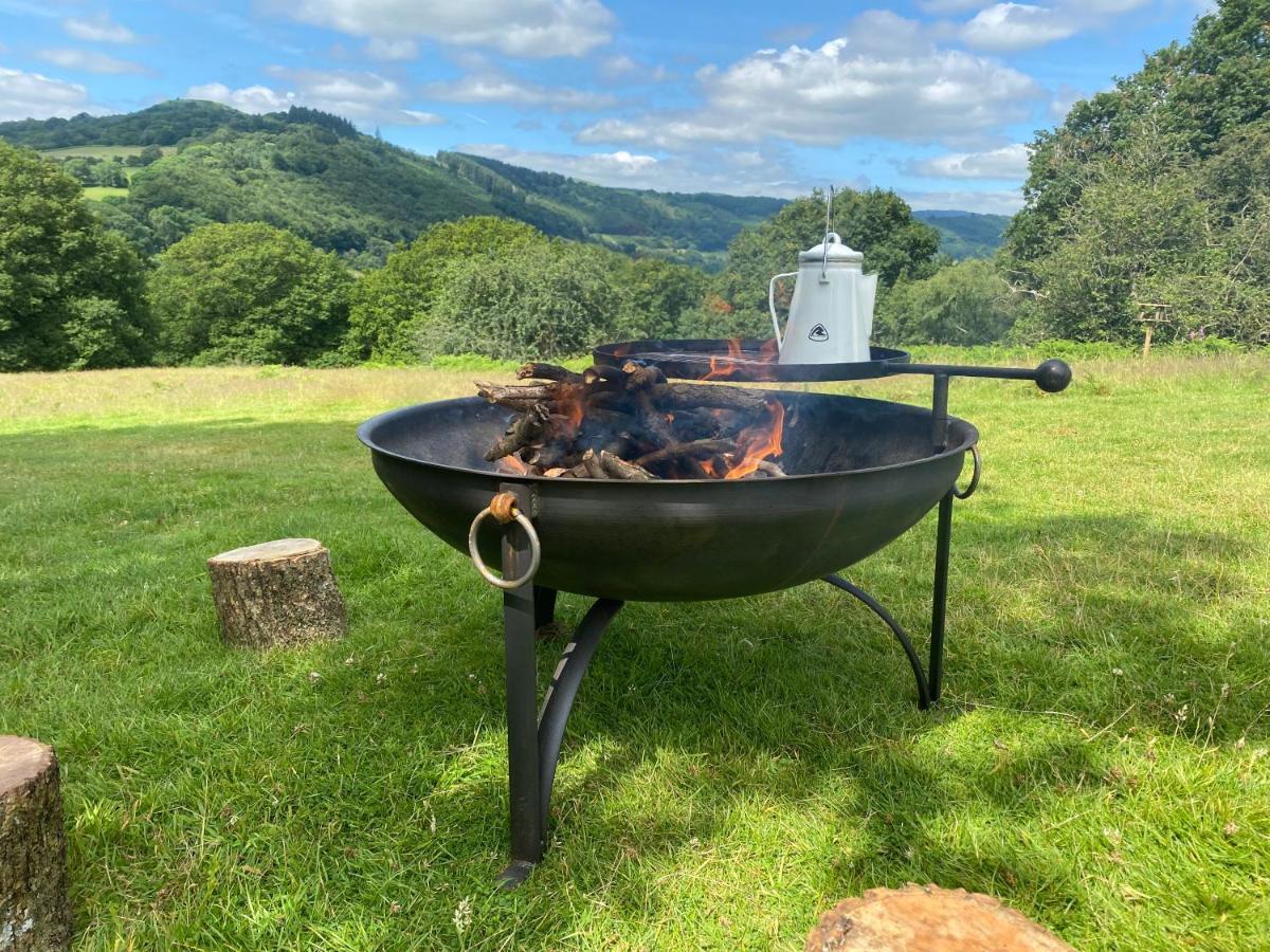 Black Mountains Glamping Otel Abergavenny Dış mekan fotoğraf