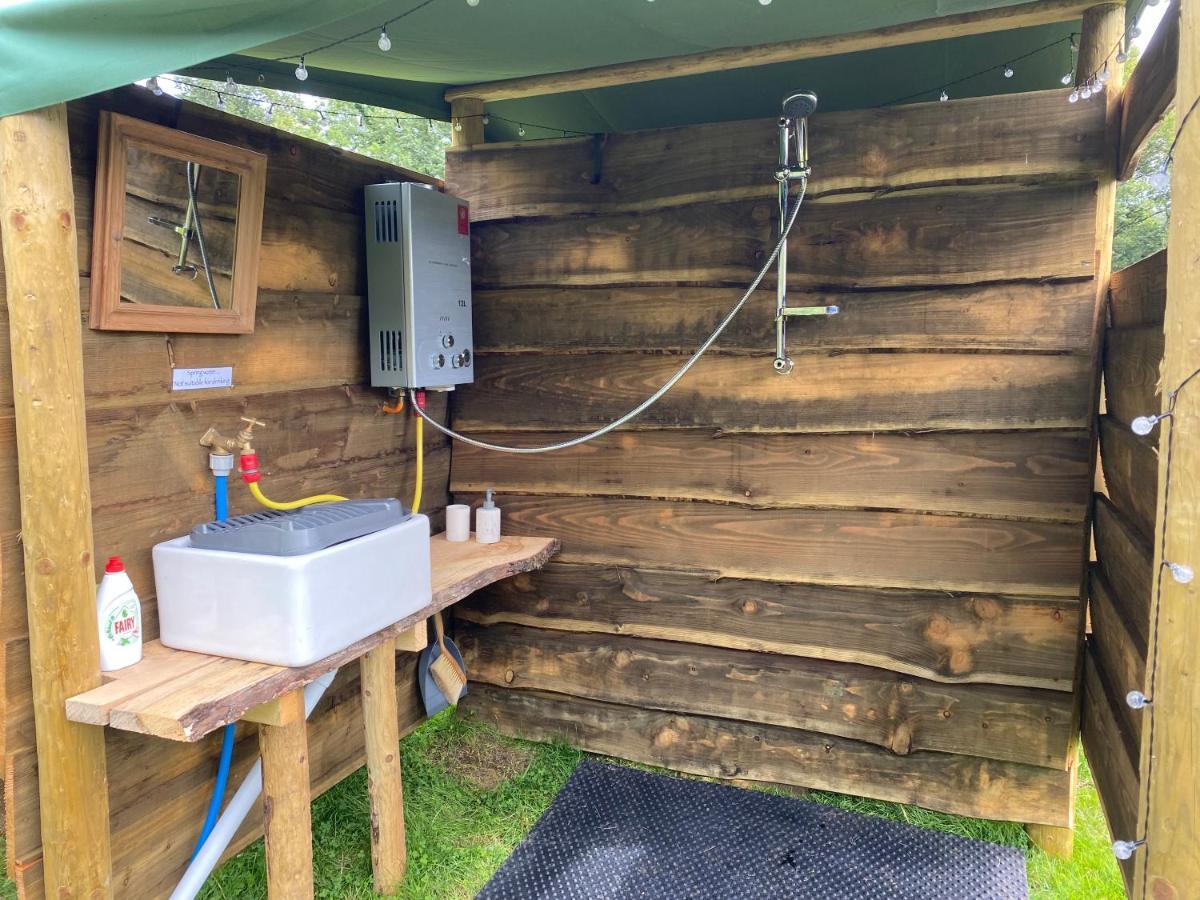 Black Mountains Glamping Otel Abergavenny Dış mekan fotoğraf